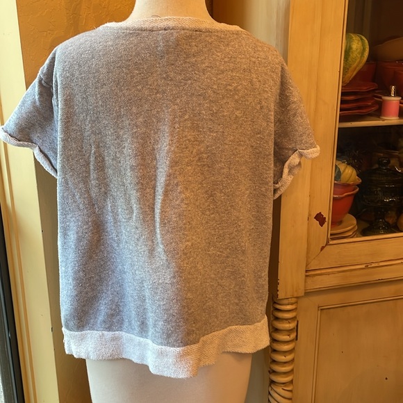 Forever 21 sweatshirt - Picture 4 of 6